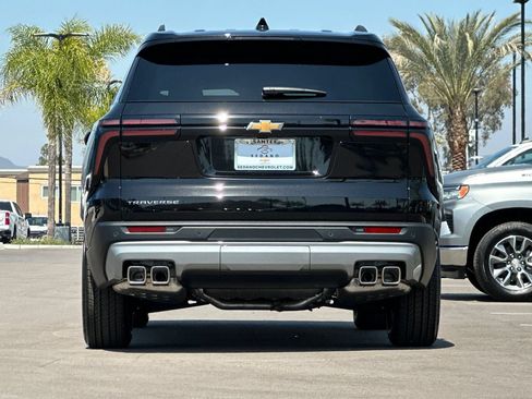 New 2026 Chevrolet Traverse LT FWD image 5