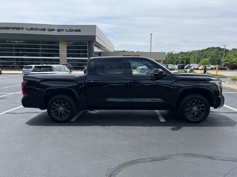 Used 2022 Toyota Tundra Platinum w/ Advanced Package AWD/4WD image 2