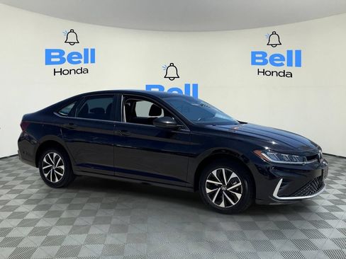 Used 2025 Volkswagen Jetta S FWD image 6