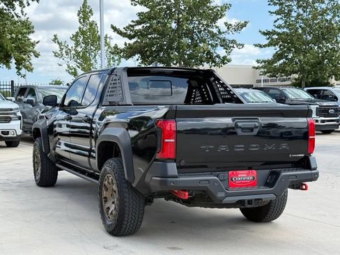 Used 2025 Toyota Tacoma 4x4 Double Cab Hybrid image 4
