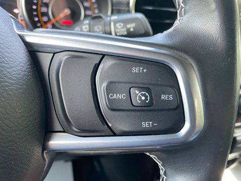 Used 2021 Jeep Wrangler Unlimited Sahara w/ Dual Top Group AWD/4WD image 24
