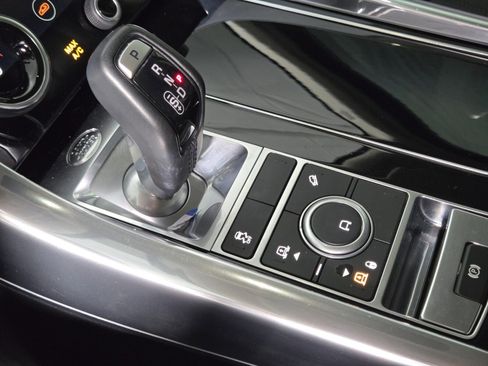 Used 2022 Land Rover Range Rover Sport HSE Silver Edition image 31