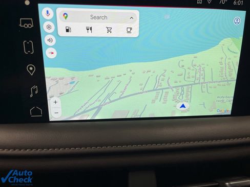 Used 2023 GMC Yukon SLT image 16