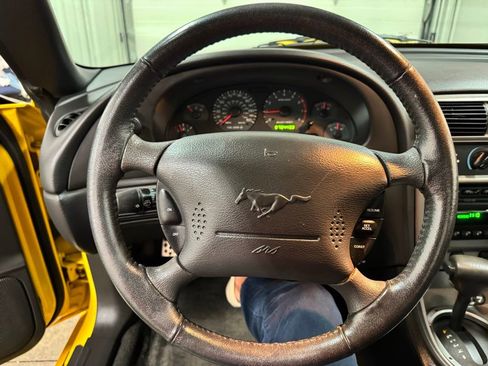 Used 2004 Ford Mustang GT image 30