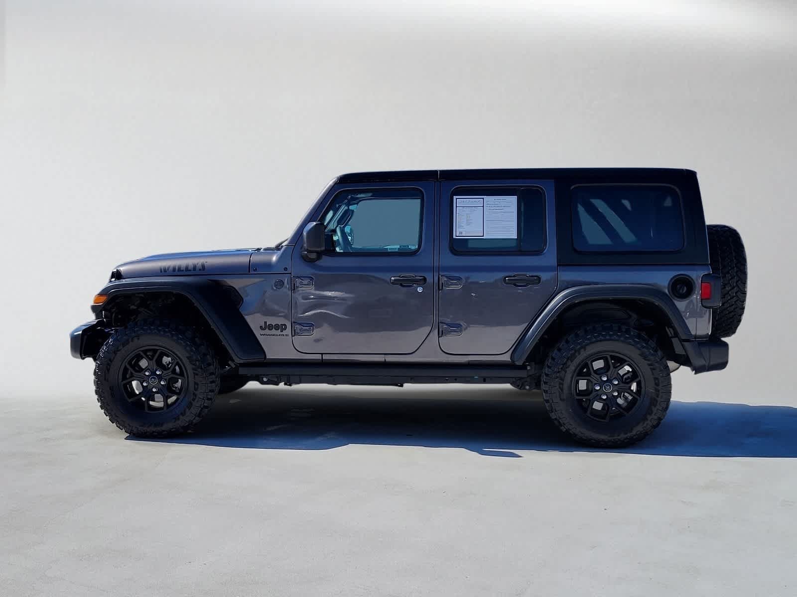 Used 2025 Jeep Wrangler Unlimited Sport AWD/4WD image 6