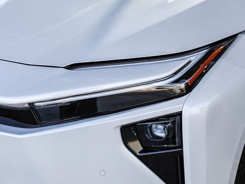 Certified 2026 Toyota bZ image 5