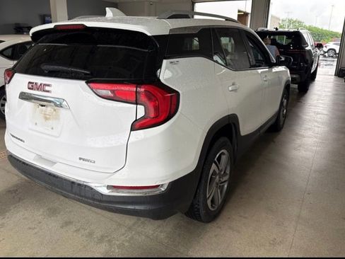 Used 2020 GMC Terrain SLT AWD/4WD image 3
