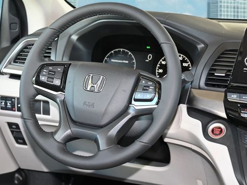 New 2026 Honda Odyssey EX-L image 21
