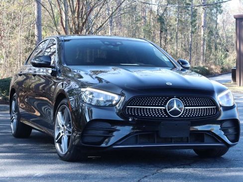 Used 2021 Mercedes-Benz E 350 4MATIC Sedan image 7