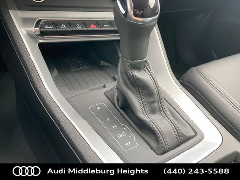 Used 2025 Audi Q3 2.0T Premium w/ Convenience Package image 41