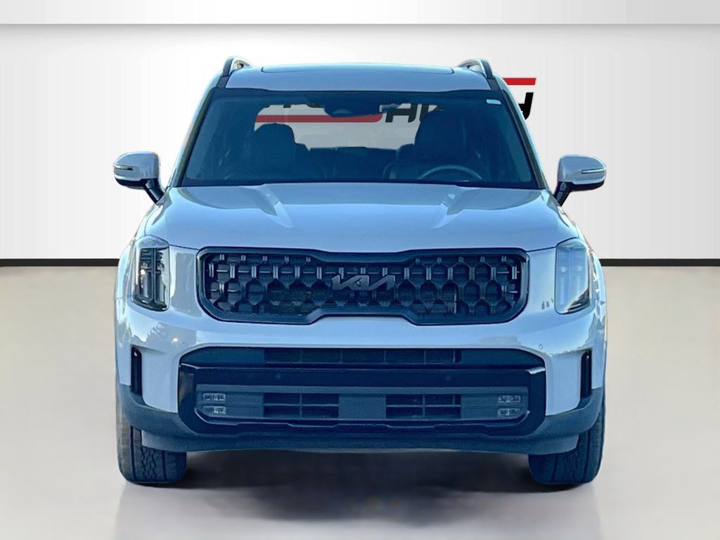 Used 2025 Kia Telluride SX Prestige X-Pro AWD/4WD image 2