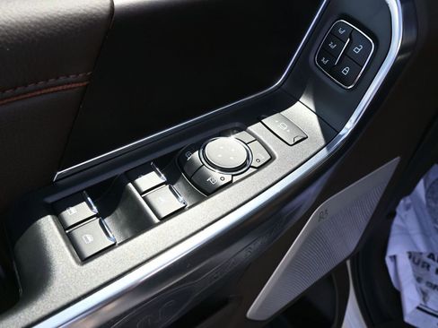 New 2025 Ford F350 King Ranch w/ Chrome Package image 21