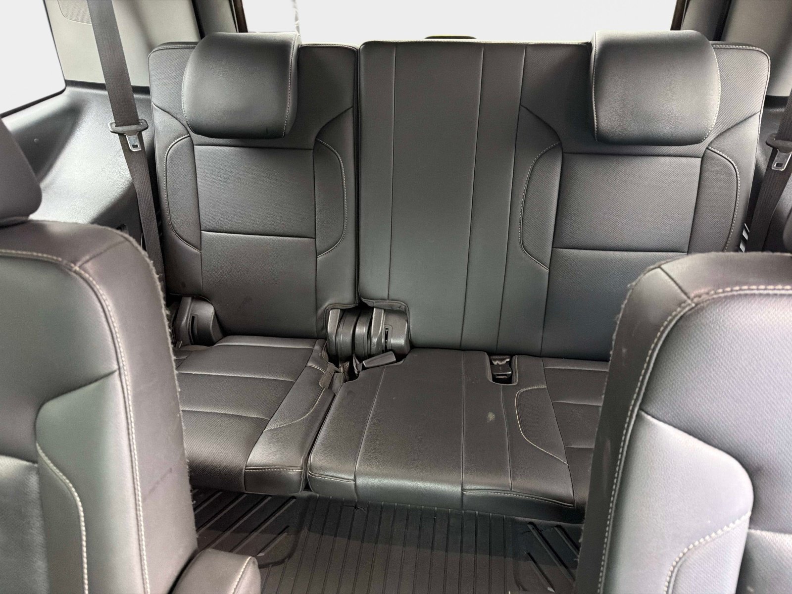 Used 2018 GMC Yukon SLT w/ Open Road Package RWD image 12