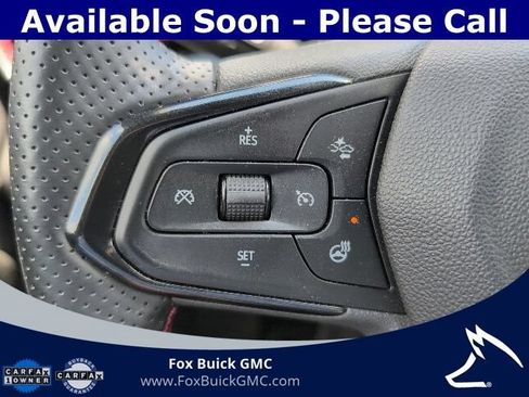 Used 2024 Chevrolet Trax RS FWD image 16