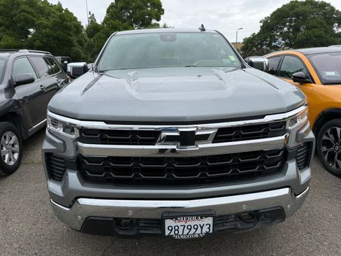 Used 2024 Chevrolet Silverado 1500 LT image 8