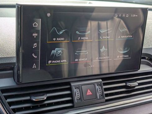 Used 2022 Audi Q5 2.0T Premium image 22