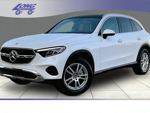 Used 2023 Mercedes-Benz GLC 300 4MATIC image 1