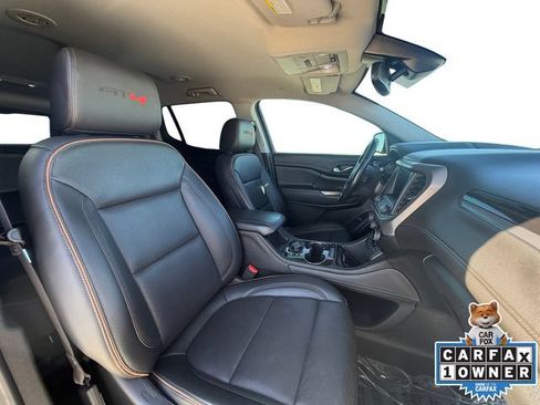 Used 2022 GMC Acadia AT4 w/ Technology Package AWD/4WD image 16