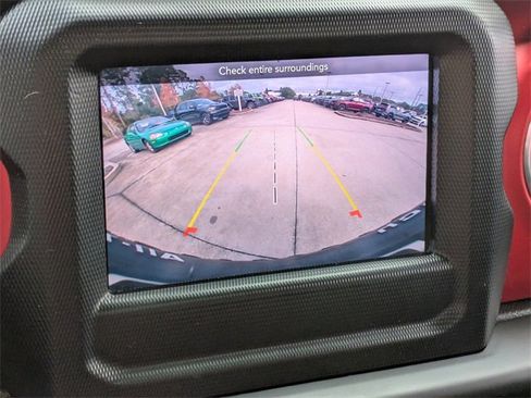 Certified 2021 Jeep Wrangler Unlimited Rubicon w/ Steel Bumper Group image 21