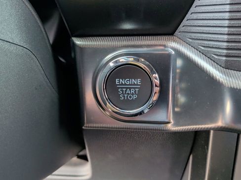 Used 2025 Ford F150 Raptor image 27