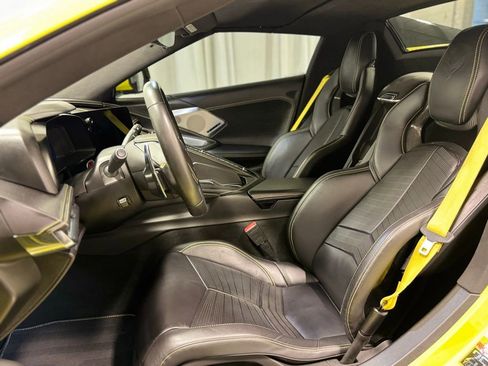 Used 2020 Chevrolet Corvette Stingray Premium Conv w/ 3LT Preferred Equipment Group image 11