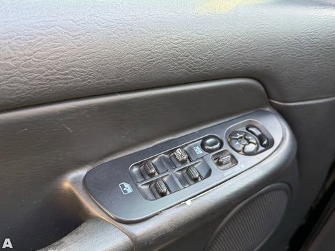 Used 2005 Dodge Ram 1500 Truck SLT RWD image 10