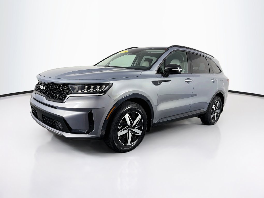 Used 2023 Kia Sorento EX FWD image 3