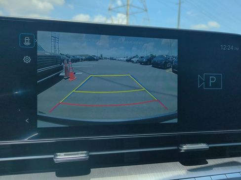 New 2026 Hyundai Kona SEL Premium FWD image 25