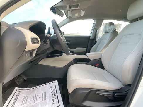 Certified 2024 Honda HR-V LX image 12