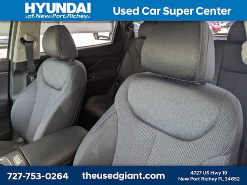 Used 2023 Hyundai Santa Fe SEL FWD image 7