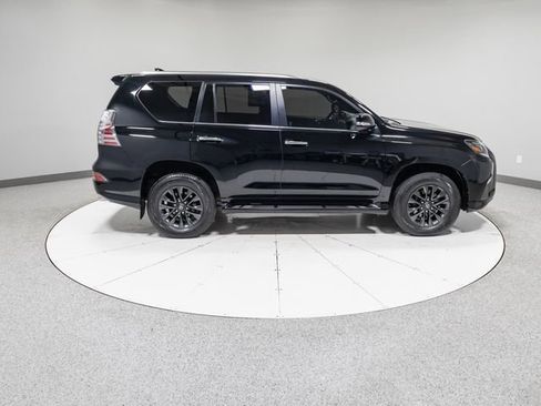 Used 2023 Lexus GX 460 Premium w/ Premium Package AWD/4WD image 33