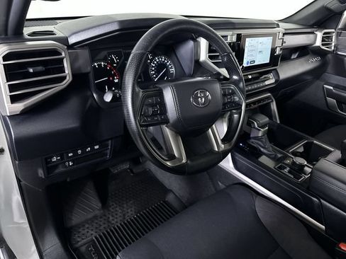 Used 2025 Toyota Tundra SR5 AWD/4WD image 10