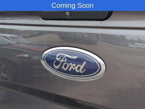 Used 2015 Ford F150 XLT w/ Equipment Group 302A Luxury image 11