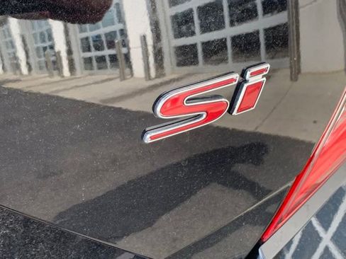 Used 2018 Honda Civic Si image 4