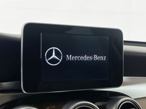Used 2017 Mercedes-Benz GLC 300 image 27