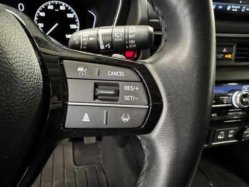 Used 2023 Honda Pilot EX-L image 16