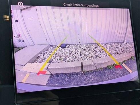 New 2025 Jeep Grand Cherokee Laredo w/ Luxury Tech Group I image 18