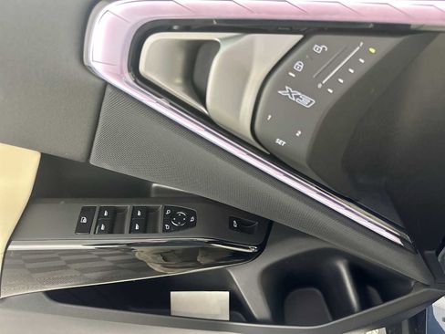 New 2026 BMW X3 xDrive30 w/ Convenience Package image 13