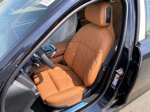 New 2026 BMW 740i xDrive AWD/4WD image 13