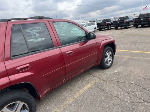 Used 2009 Chevrolet TrailBlazer LT image 12