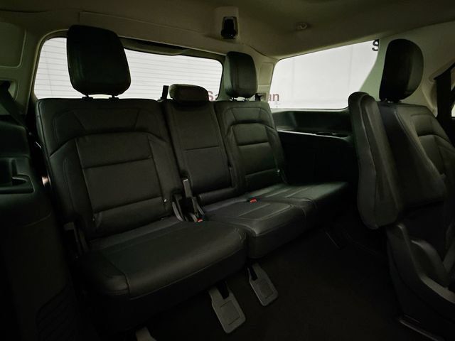 Used 2025 Lincoln Navigator Reserve AWD/4WD image 29