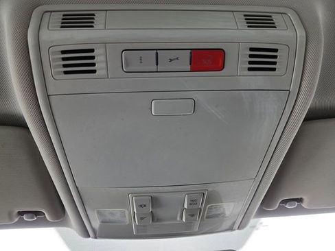 Used 2017 Volkswagen Golf Alltrack S image 44