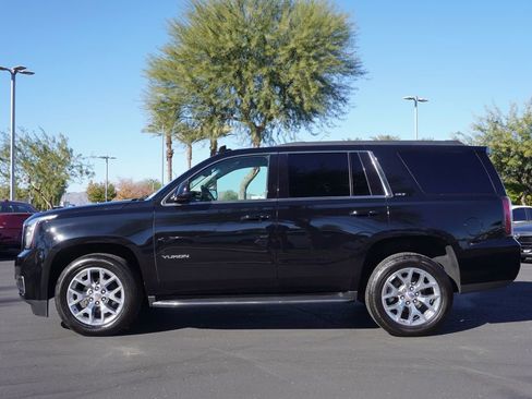 Used 2020 GMC Yukon SLT image 2