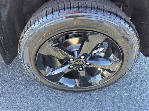 New 2025 Jeep Grand Cherokee Limited image 9