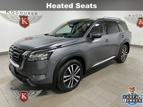 Used 2025 Nissan Pathfinder Platinum AWD/4WD image 3