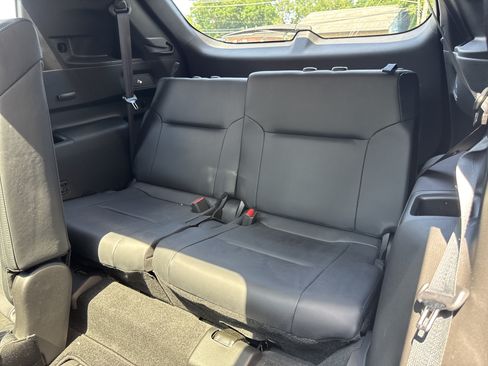 Used 2023 Mitsubishi Outlander SE AWD/4WD image 13