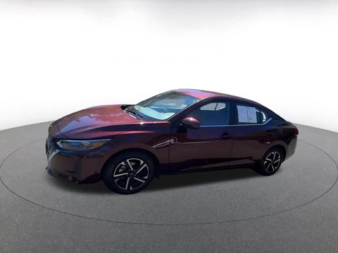 Used 2025 Nissan Sentra SV FWD image 8
