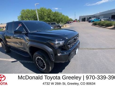 Used 2024 Toyota Tacoma TRD Off-Road w/ TRD Off Road Upgrade Package AWD/4WD image 3