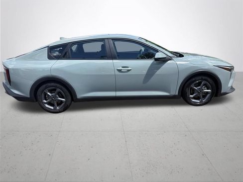 Used 2025 Kia K4 FWD image 4