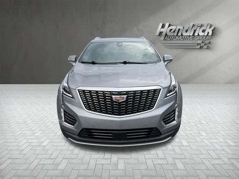Used 2024 Cadillac XT5 Premium Luxury w/ Technology Package AWD/4WD image 3